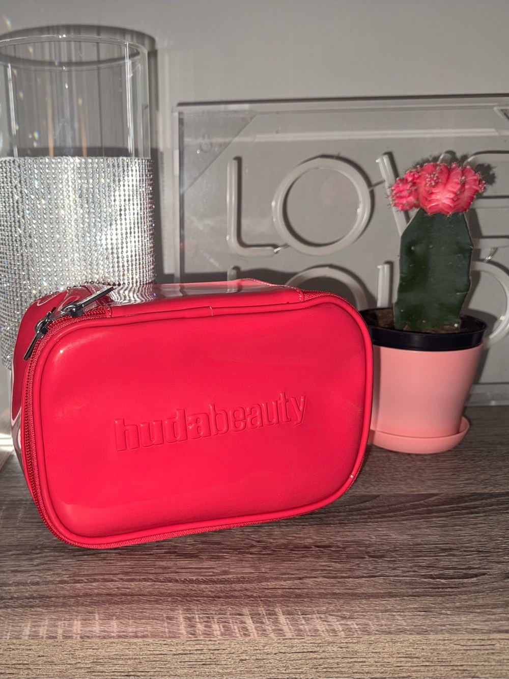 HUDA BEAUTY COSMETIC BAG 🩷